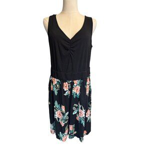 2/$30 Torrid Size 1 Black & Floral Sleeveless Dress